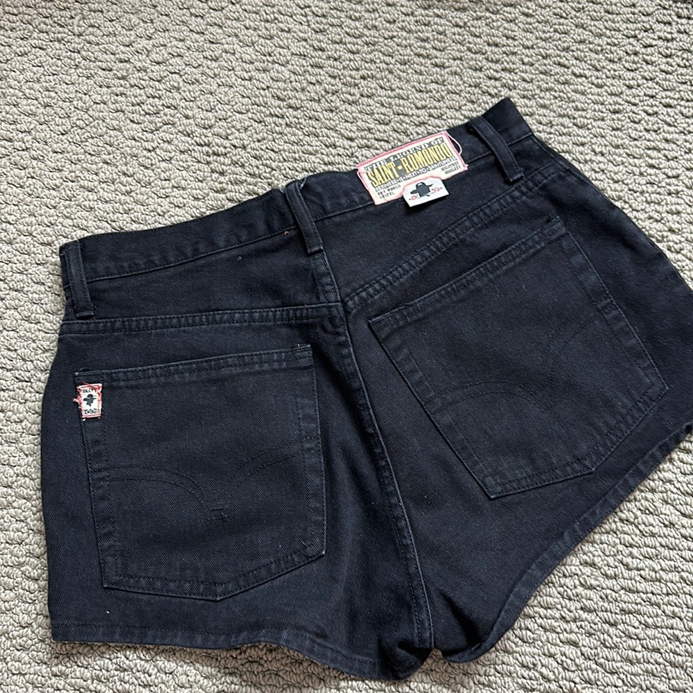 Vintage Levi’s Black Denim Shorts